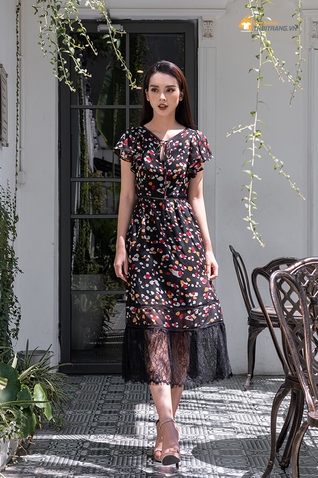 Đầm suông dài dáng chữ A màu tối