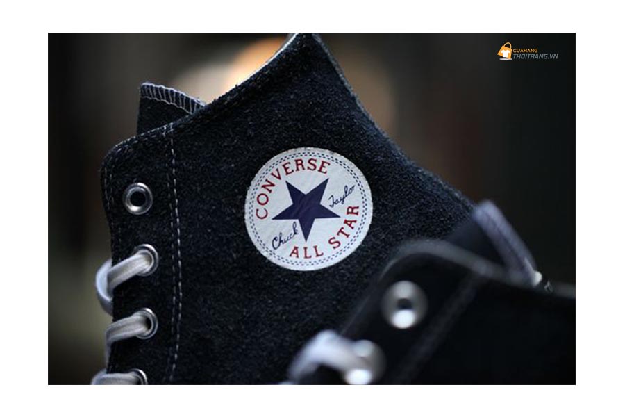 Mẹo nhận biết giày Converse thật giả qua logo