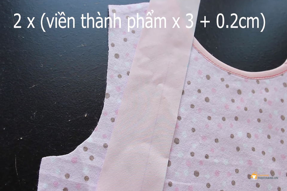 Chiều ngang của vải viền = 2 x (viền thành phẩmx3 + 0.2cm)
