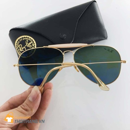 Kính Rayban Small Aviator Size 52 bảo vệ đôi mắt của bạn khỏi các tổn thương của tia UV từ ánh sáng mặt trời, mắt kính Rayban còn mang đến 1 phong cách thời trang độc đáo, sáng tạo, mạnh mẽ và thời thượng. 