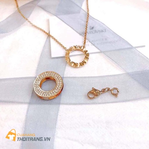 Set dây chuyền kèm lắc tay Swarovski 5358846 Admiration được thiết kế với tông màu vàng cùng với những viên pha lê trong suốt lấp lánh Swarovski đem đến cho người dùng vẻ sang trọng, tinh tế.